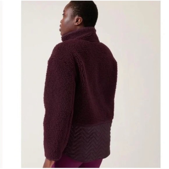 NWT Athleta Cozy Sherpa Snap Sweatshirt in Burgundy - Medium - Picture 2 of 8